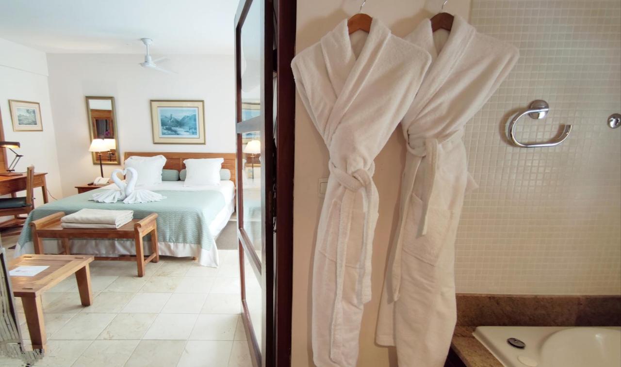 Le Saint Alexis **** Hotel & Spa Exterior photo