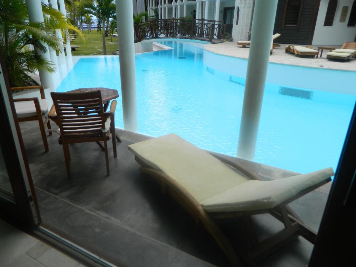 Le Saint Alexis **** Hotel & Spa Exterior photo
