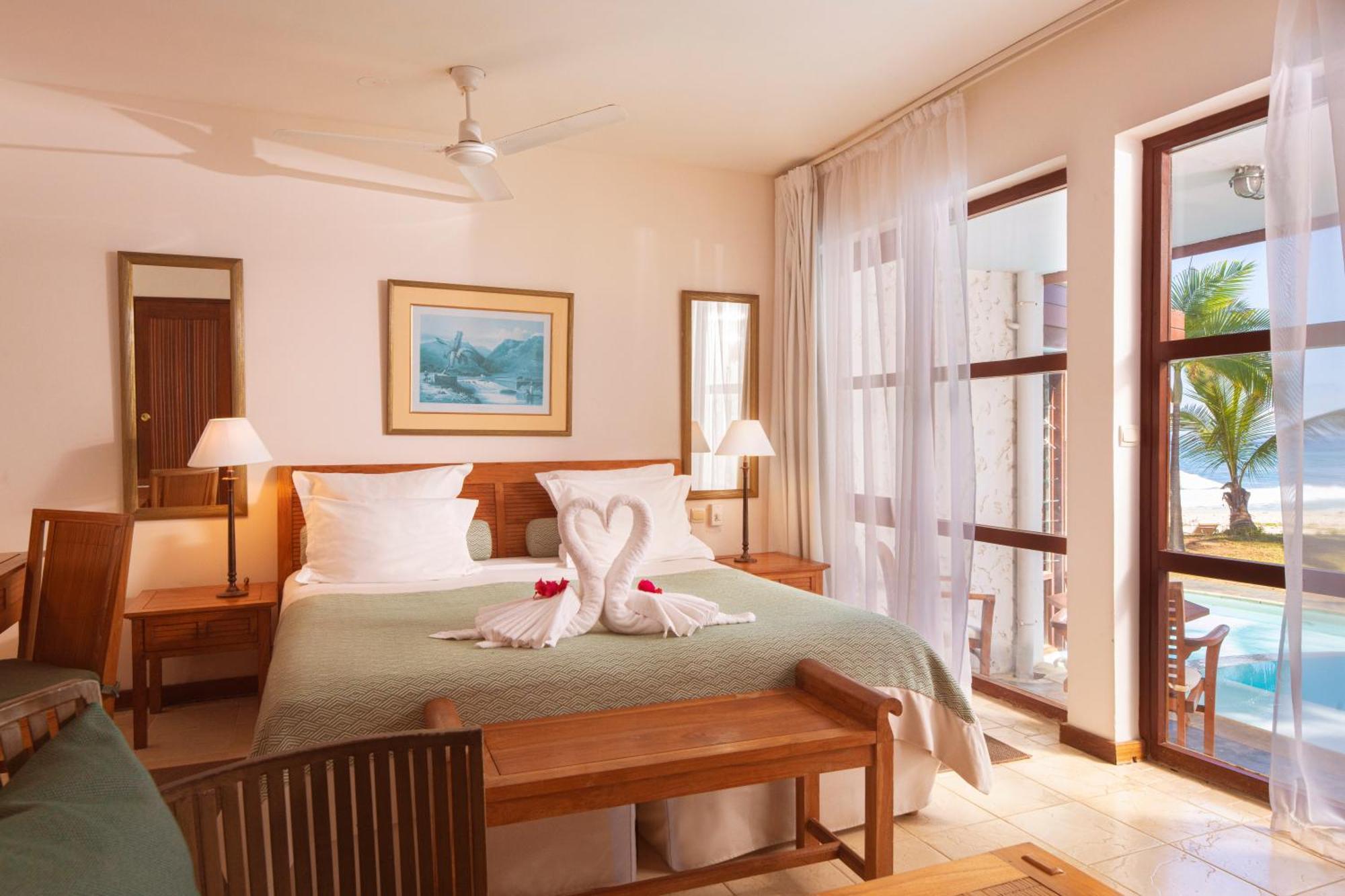 Le Saint Alexis **** Hotel & Spa Exterior photo