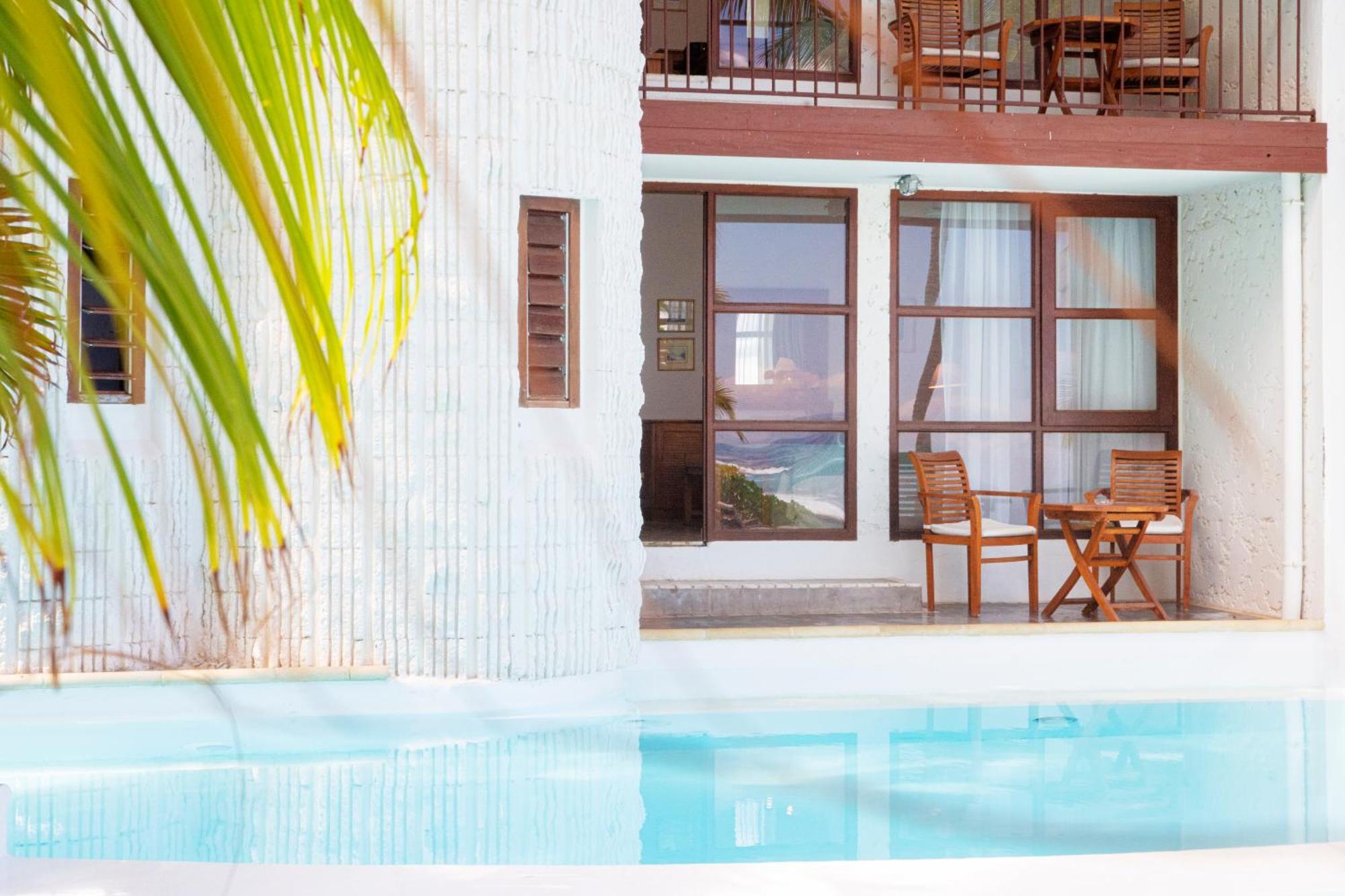 Le Saint Alexis **** Hotel & Spa Exterior photo