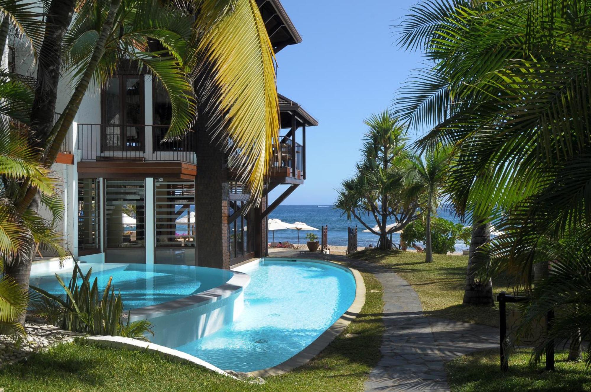 Le Saint Alexis **** Hotel & Spa Exterior photo