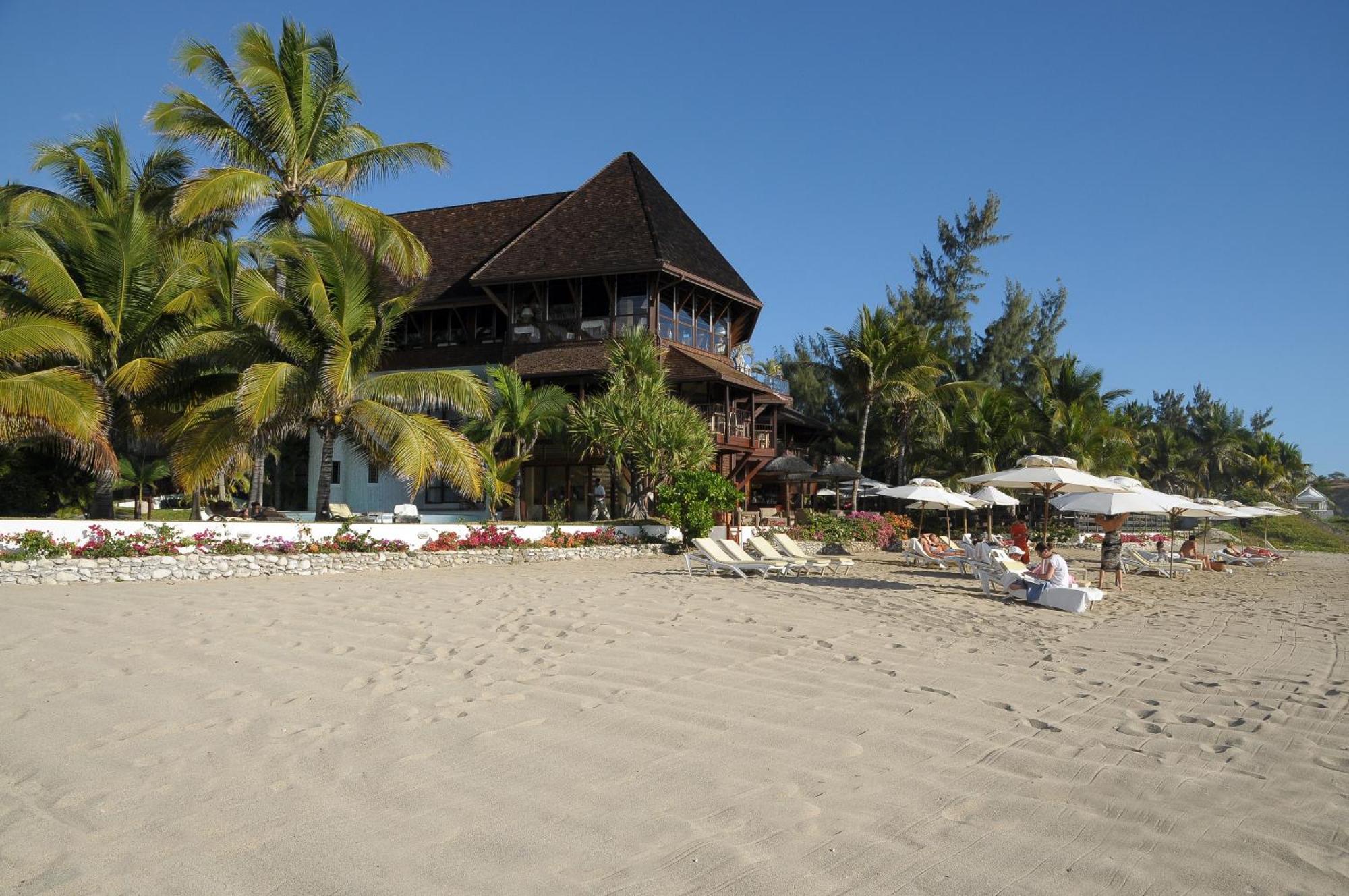 Le Saint Alexis **** Hotel & Spa Exterior photo